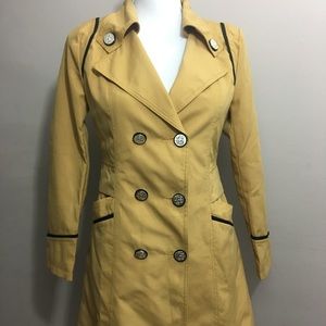 Trench coat mustard yellow